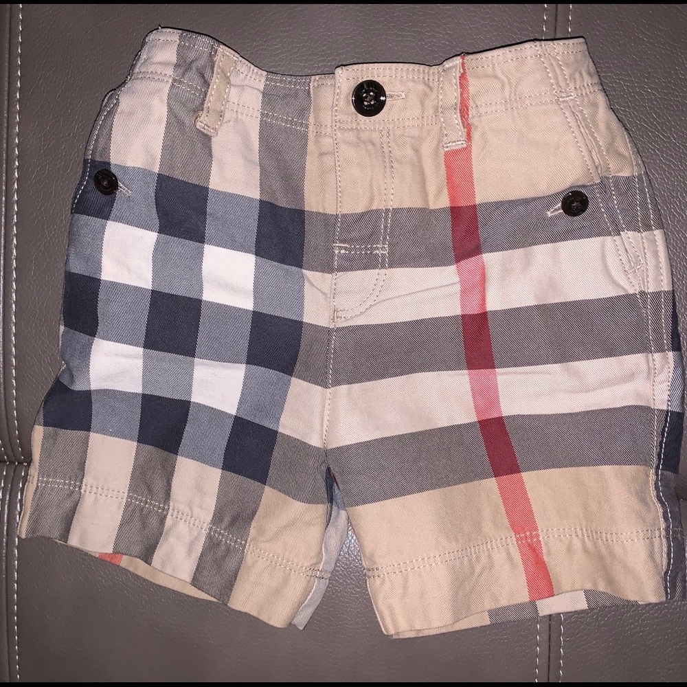 Burberry shorts